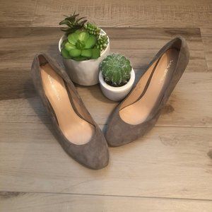 Via Spiga Taupe Suede Wedges